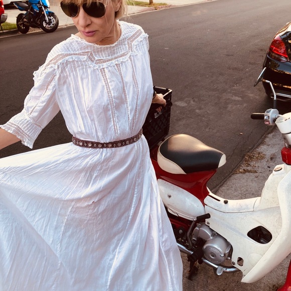 SOLD ❤️🌺Vintage Victorian dress - Picture 4 of 5